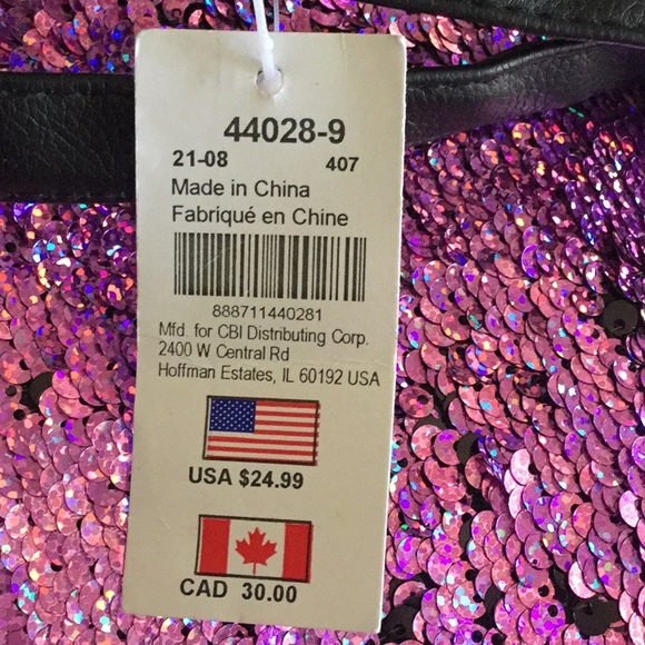 Reverse sequined crossbody by Claire’s - Picture 8 of 8